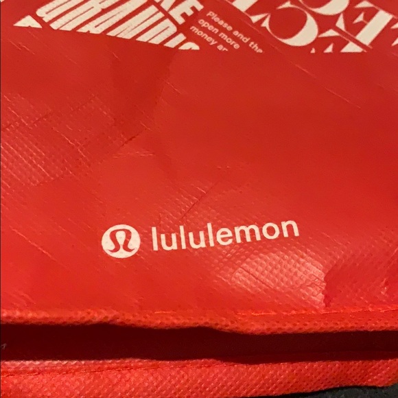 I am selling 3 brand new not used lululemon bags - Picture 2 of 3